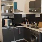 Centre - Salle De Bain, Refrigerateur, Tv Et Machine A Cafe Privatifs - Cuisine Commune - Terrasse - De A 200m Poitiers