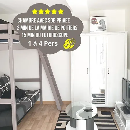 Centre: Private Comforts, Shared Kitchen & Hall Proximity Homestay Poitiers