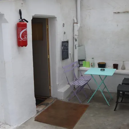 民宿 Centre - Salle De Bain, Refrigerateur, Tv Et Machine A Cafe Privatifs - Cuisine Commune - Terrasse - De A 200m 普瓦捷