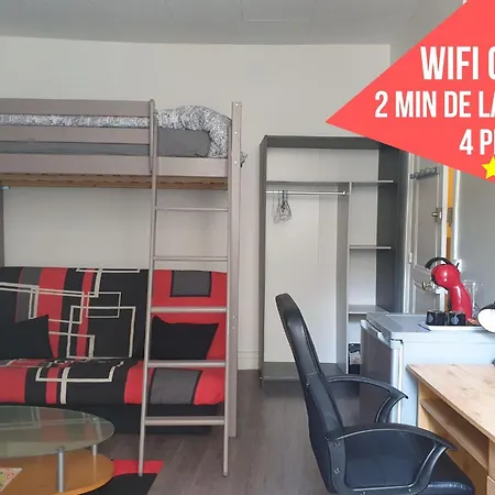 Centre: Private Comforts, Shared Kitchen & Hall Proximity Poitiers